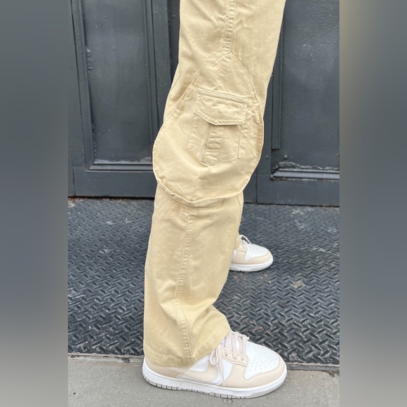 Brandy Melville Size S Baggy Kim Cargo Pants - Picture 5 of 9